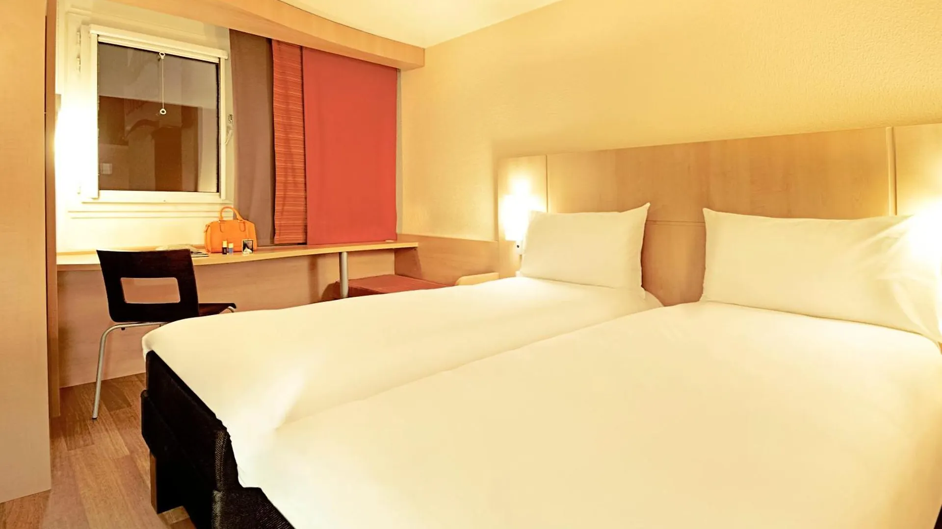 Ibis Paris Porte D'italie Gentilly