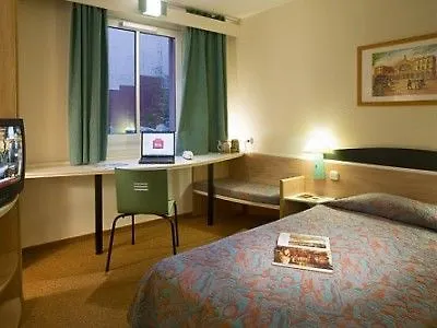 Hotel Ibis Paris Porte D'italie Gentilly