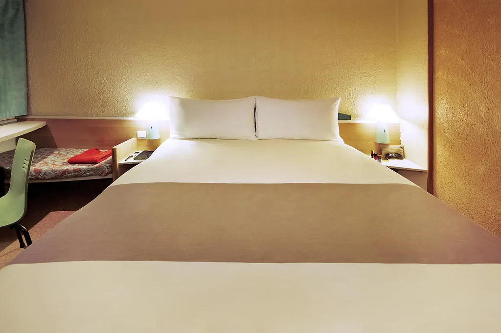 Hotel Ibis Paris Porte D'italie Gentilly